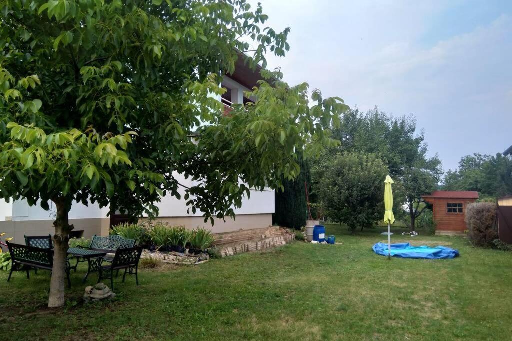 Hannah - Relax Dom Pod Orechom I4 Trávnica Exterior foto